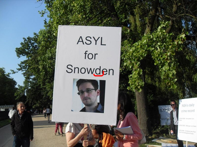 Demonstration gegen PRISM und für Edward Snowden. Hamburg, 11.07.2013_6