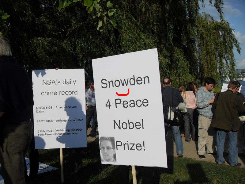 Demonstration gegen PRISM und für Edward Snowden. Hamburg, 11.07.2013_24