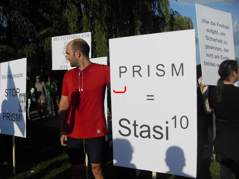 Demonstration gegen PRISM und für Edward Snowden. Hamburg, 11.07.2013_41