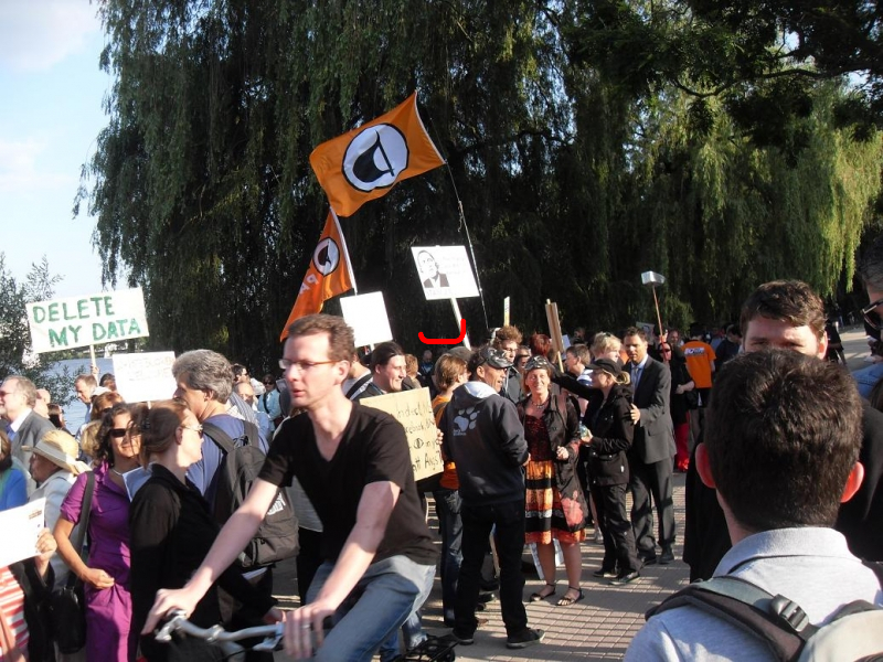 Demonstration gegen PRISM und für Edward Snowden. Hamburg, 11.07.2013_44